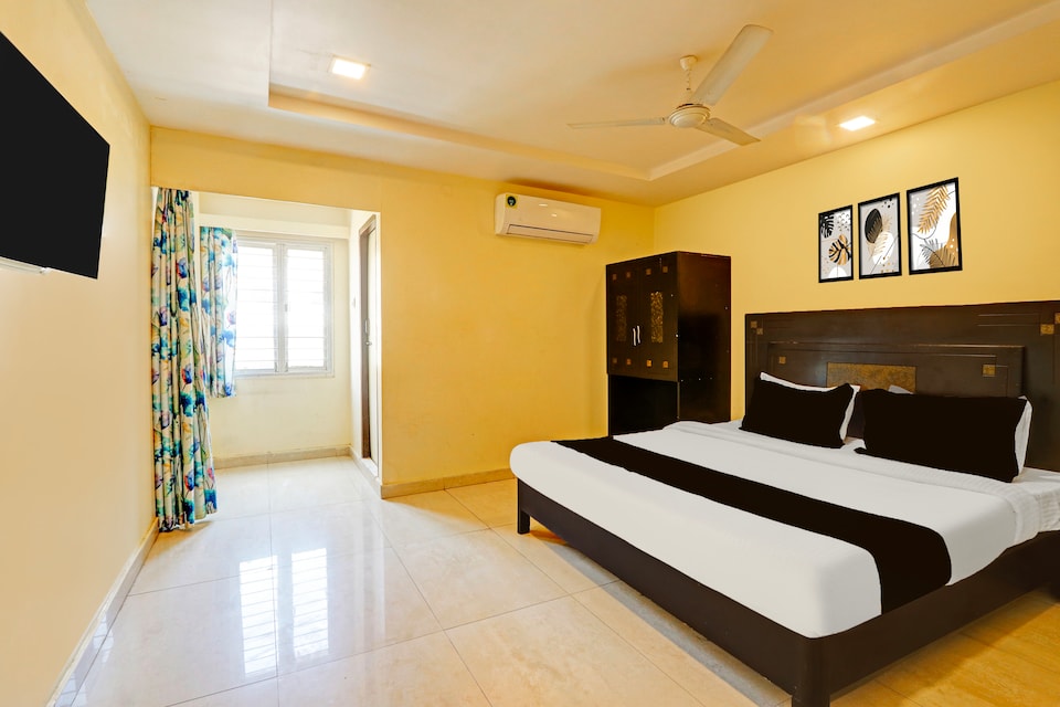 OYO 66120 Sai Priyanka Inn, Kurnool, कुरनूल