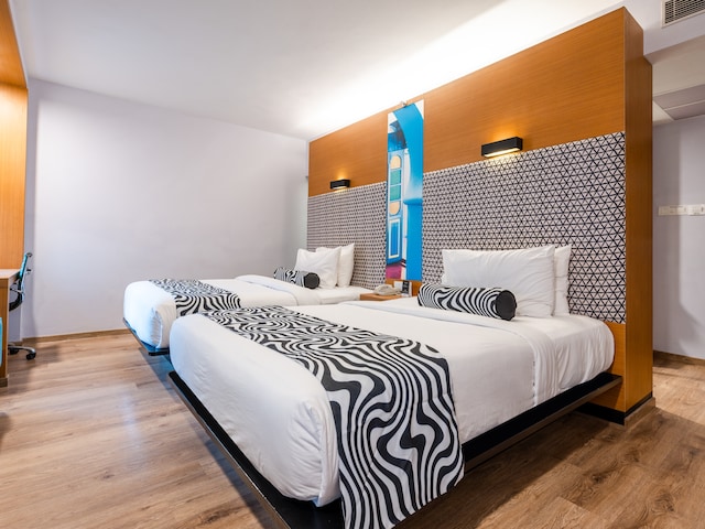 Classic with Twin Bed