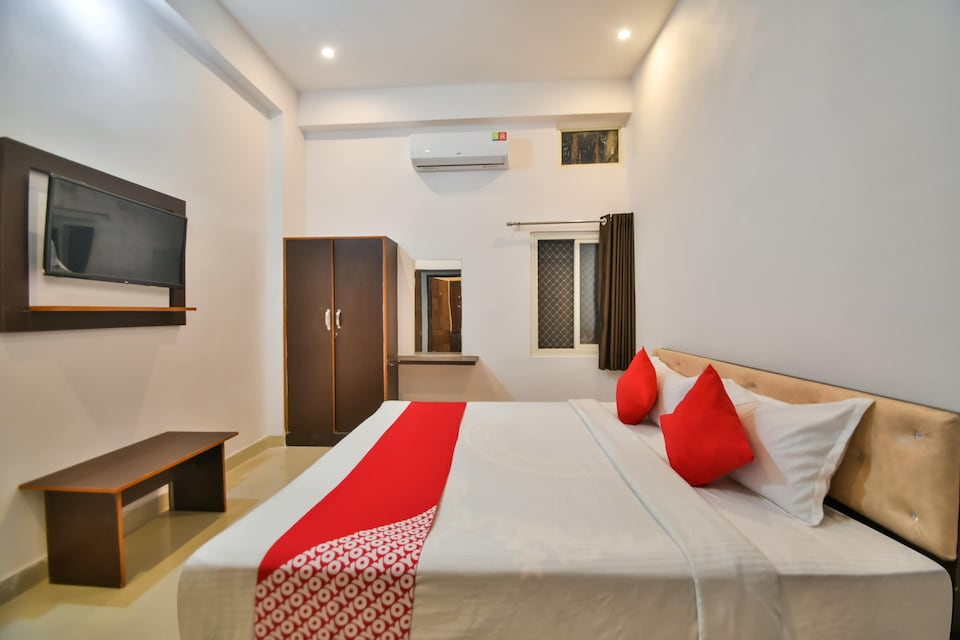 OYO 66143 Hotel Highway, Udaipur North, Udaipur