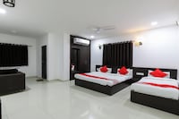 OYO Hotel 4 Way
