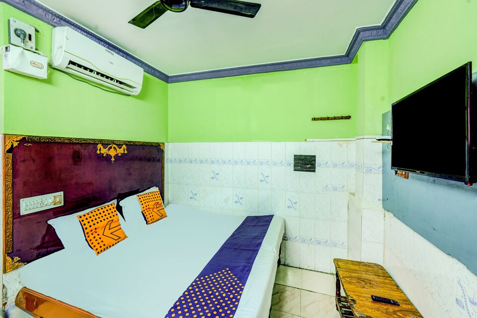 SPOT ON 66159 Varuna Lodge, Guntur, Guntur