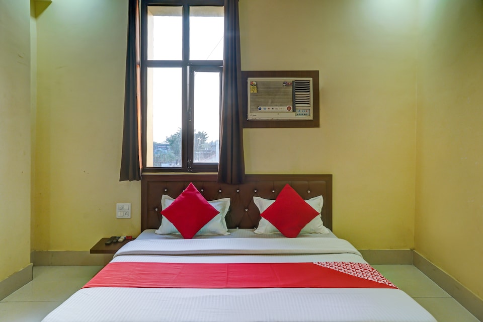 OYO 66192 Hotel Blue Bird, Roorkee, Roorkee