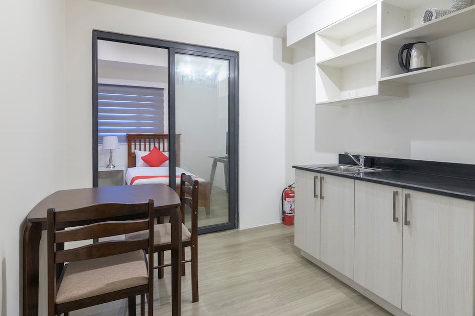 OYO 500 Vista 309 Katipunan, Quezon City, Quezon City