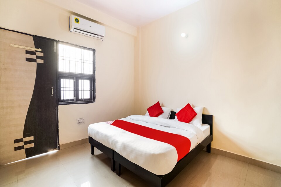 OYO 66197 Rudra Residency, Huda 2, Gurgaon