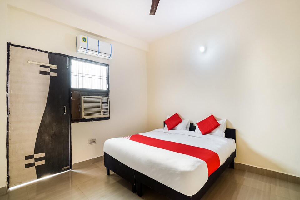 OYO 66197 Rudra Residency, Huda 2, Gurgaon