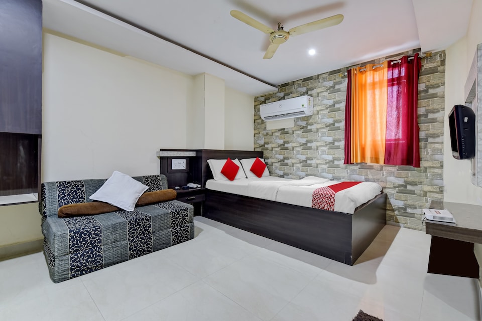 OYO Hotel City Palace, Bhilwara, Bhilwara