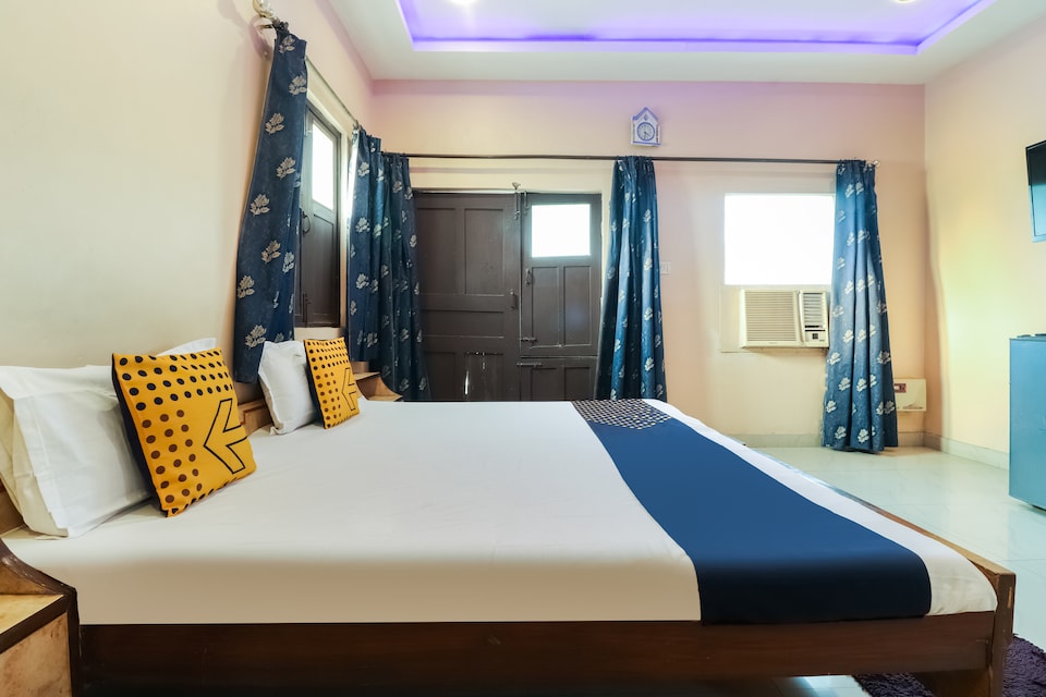 Live as a LCK2445, Charbagh Lucknow, Lucknow