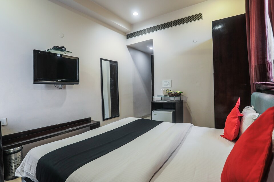 Capital O 66219 Hotel Niharika Palace , Bhimtal Nainital, Nainital