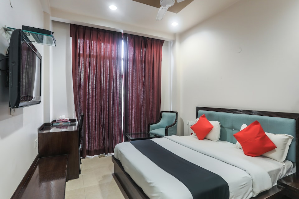 Capital O 66219 Hotel Niharika Palace , Bhimtal Nainital, Nainital