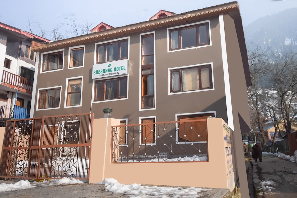 Capital O 66228 Hotel Sheeshnag, Pahalgam, Pahalgam