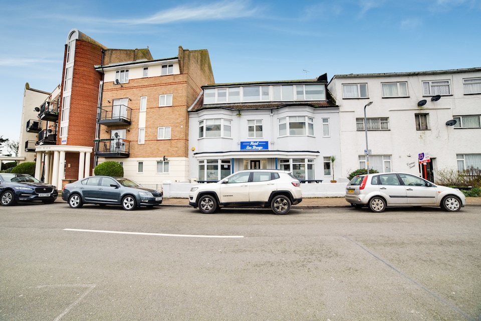 OYO Hotel Sea Breeze, Clacton-On-Sea (South England), Clacton-On-Sea