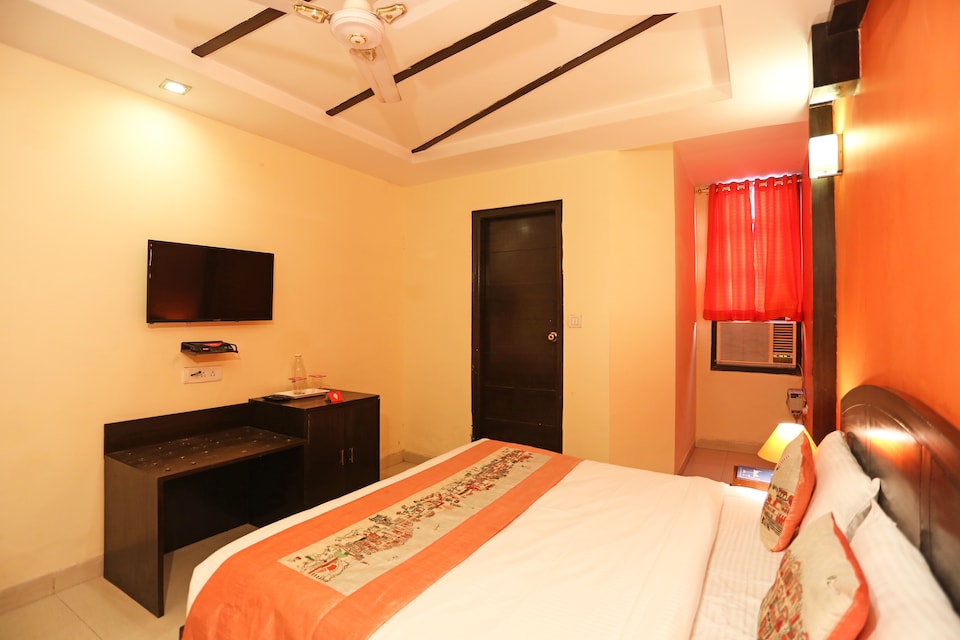 OYO Flagship 551 Karol Bagh, Karol Bagh Delhi, Delhi