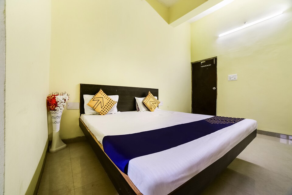 SPOT ON 66260 Lodge Abhinandan, Barpeta, Barpeta