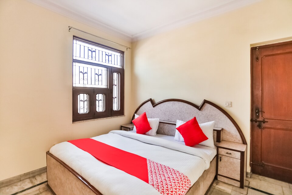 OYO 66264 Sushma Residency, North Delhi, Delhi