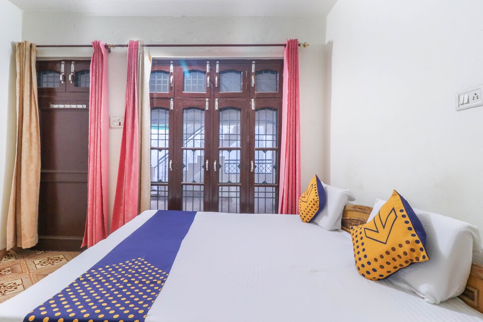 SPOT ON 66281 Triple R Home Stay, Hamirpur city, Hamirpur