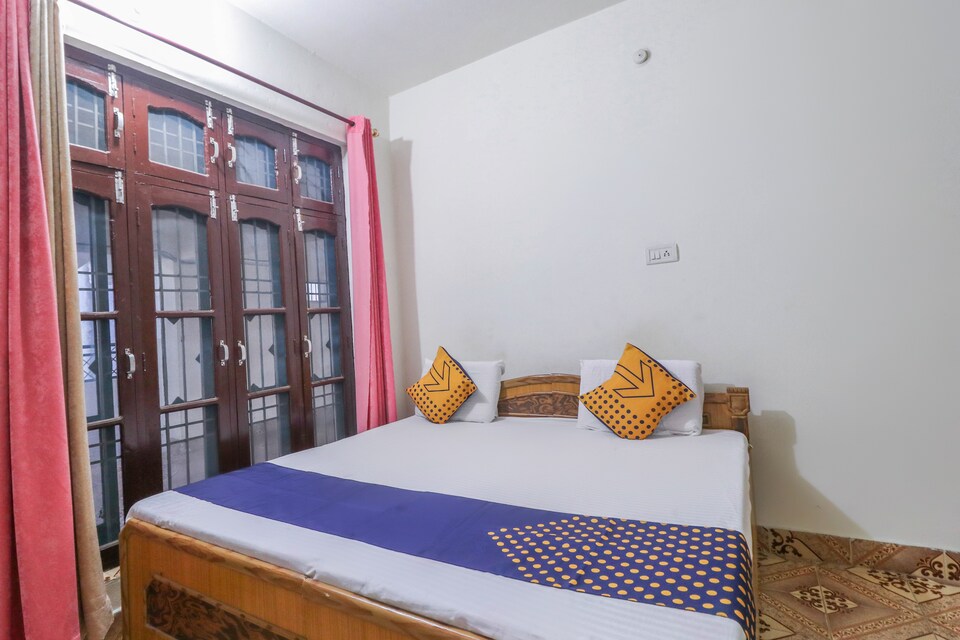 SPOT ON 66281 Triple R Home Stay, Hamirpur city, Hamirpur