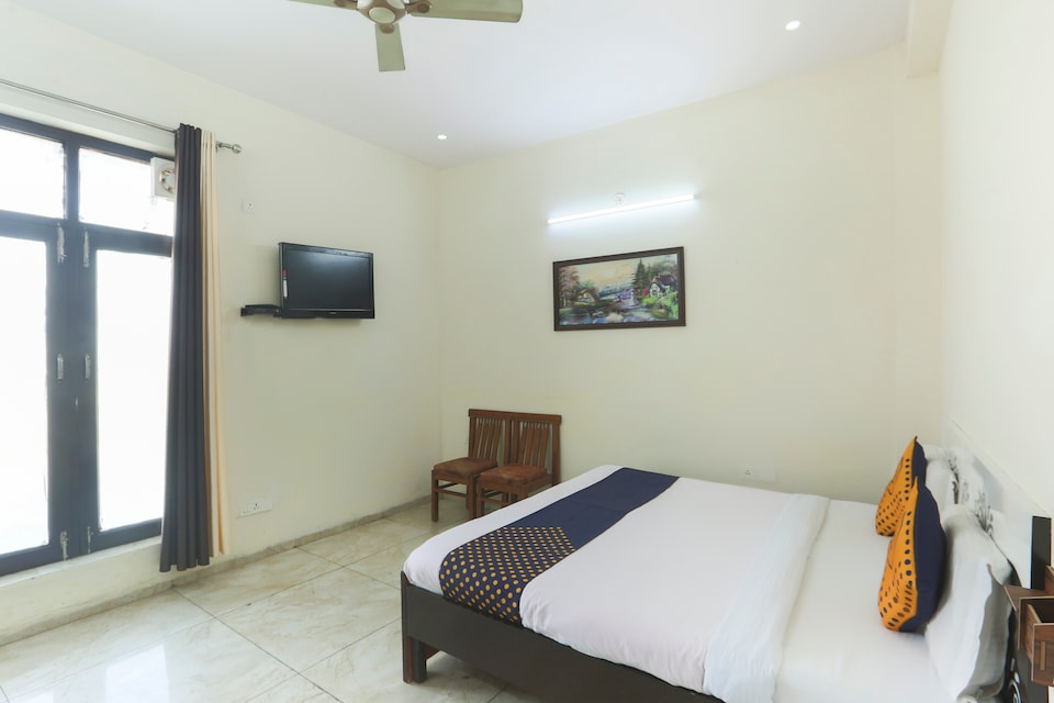  Live as NOD2293, Greater Noida, Noida