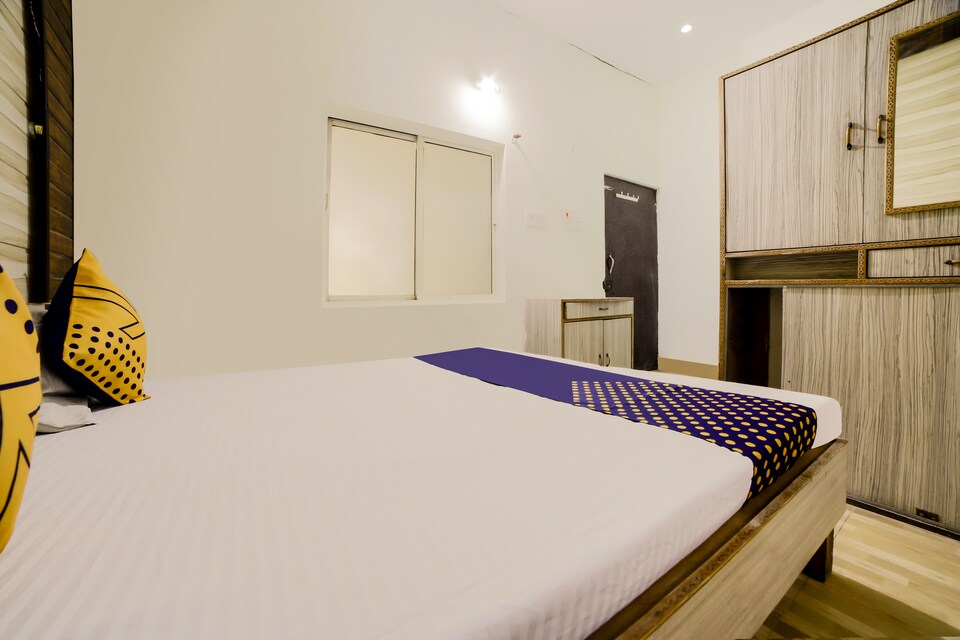 SPOT ON 66284 Hotel Taj, Chhatarpur, Chhatarpur