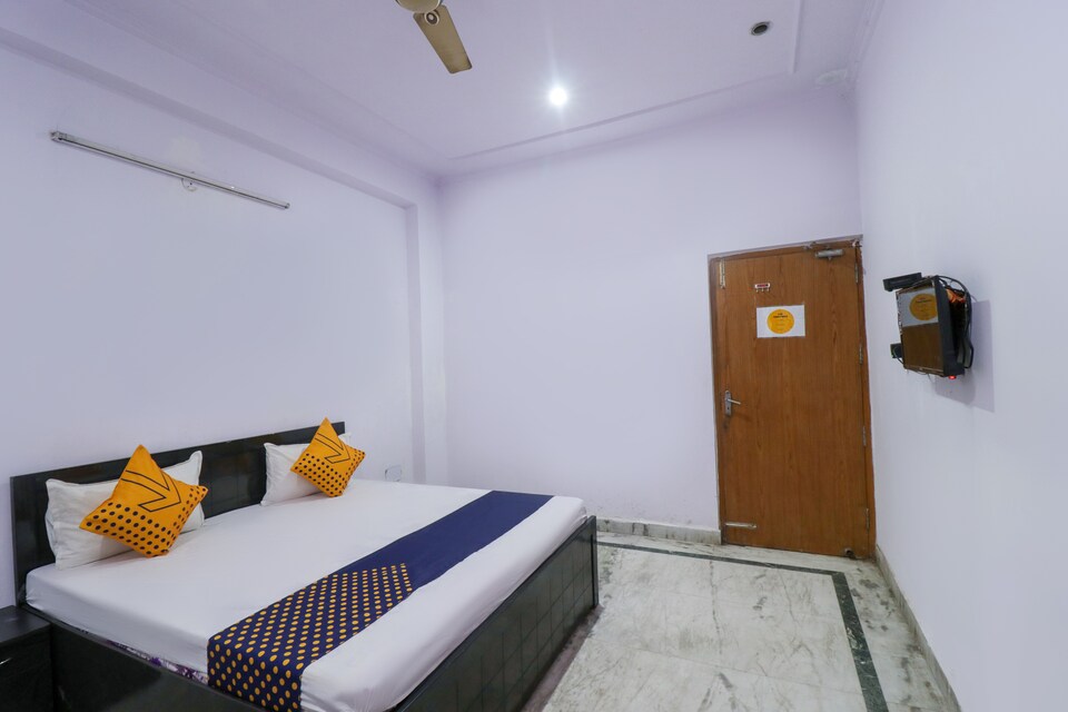 SPOT ON 66296 Jm Residency II, Vaishali Kaushambi Metro, Ghaziabad