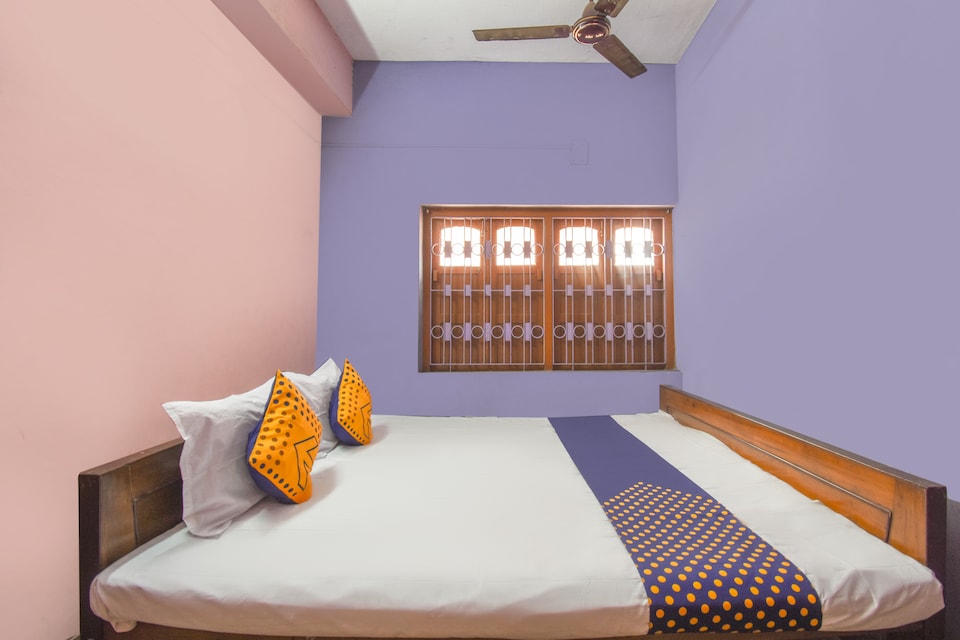 SPOT ON 66314 Sulekha Lodge , Hoogly, Kolkata