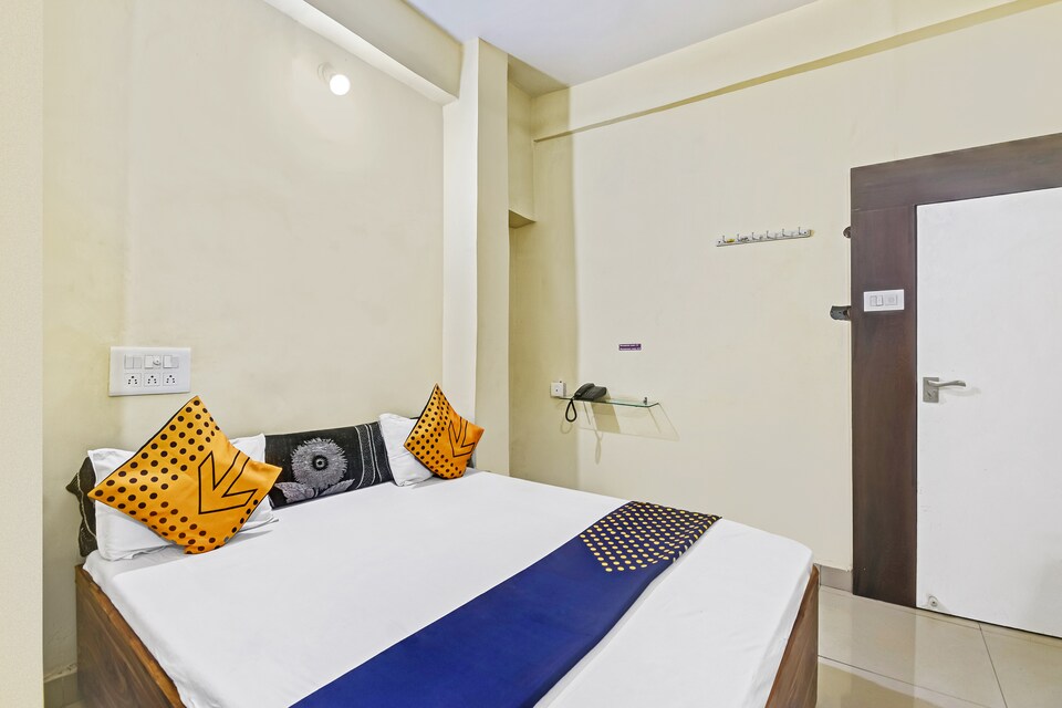 SPOT ON 66328 Hotel K P Inn, Pusad, Yavatmal