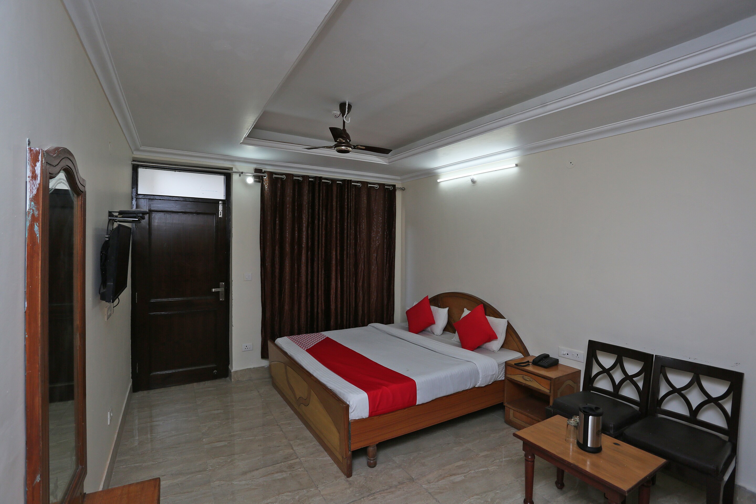 Oyo 5423 Home Stay Comfort Inn Oyo Rooms Mussoorie Book 1438