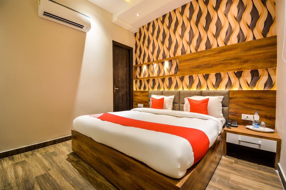 OYO 66329 Hotel Bms Pride, Sultan Pind Gate Amritsar, Amritsar