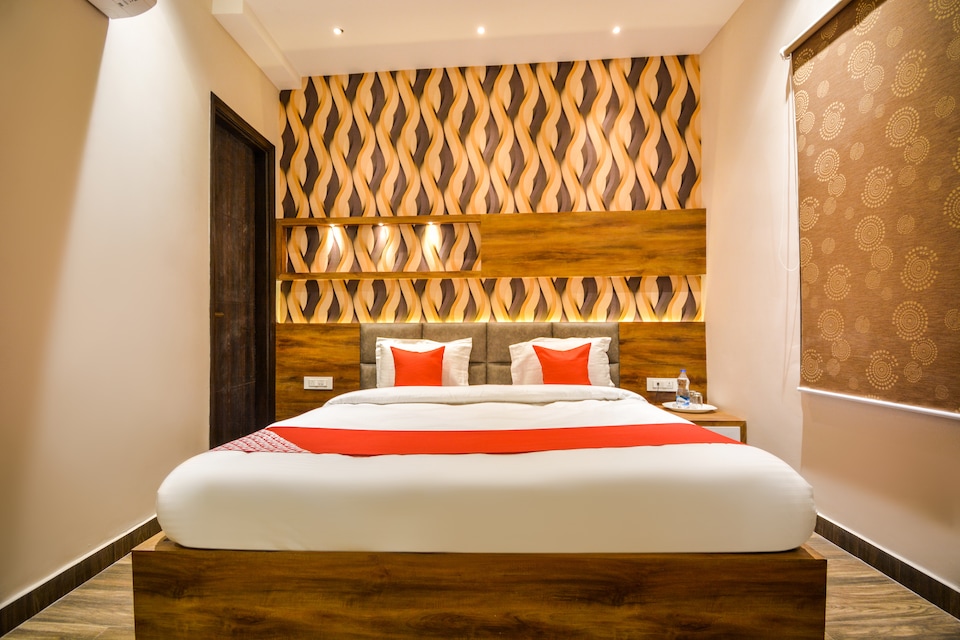OYO 66329 Hotel Bms Pride, Sultan Pind Gate Amritsar, Amritsar
