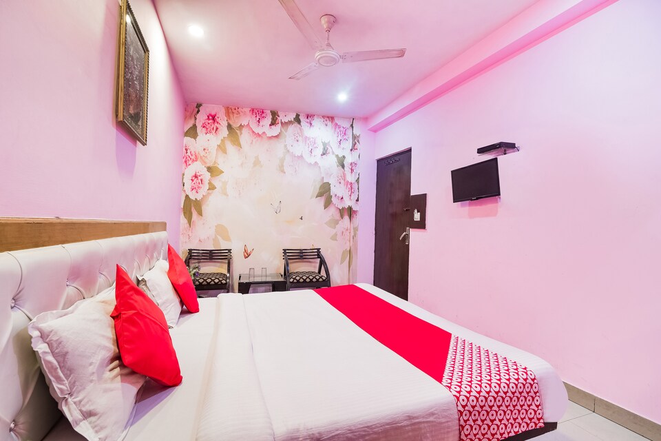 OYO 66331 Hotel Star International, Paharganj Delhi, दिल्ली