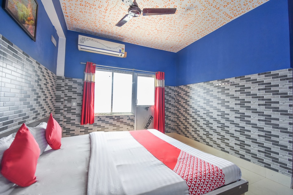 OYO 66341 Deluxe Apanjan Guest House, Tarapith, Tarapith
