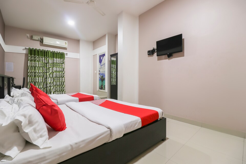 OYO 66349 Welcome Residency Tourist Home, Malappuram Town, Malappuram
