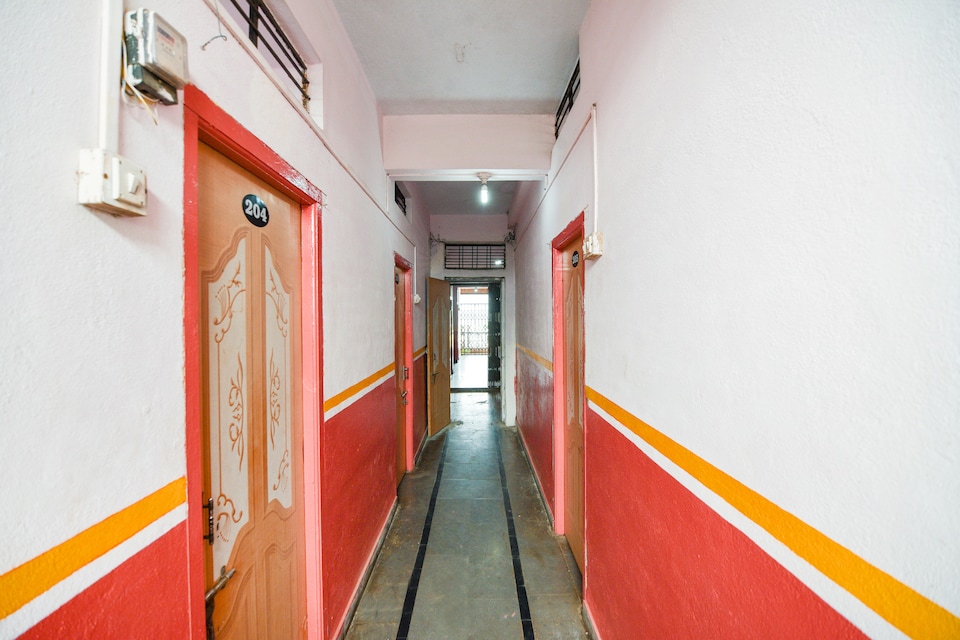 SPOT ON 66366 Govindraj Lodge , Mukhed, Nanded