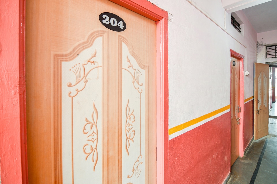 SPOT ON 66366 Govindraj Lodge , Mukhed, Nanded