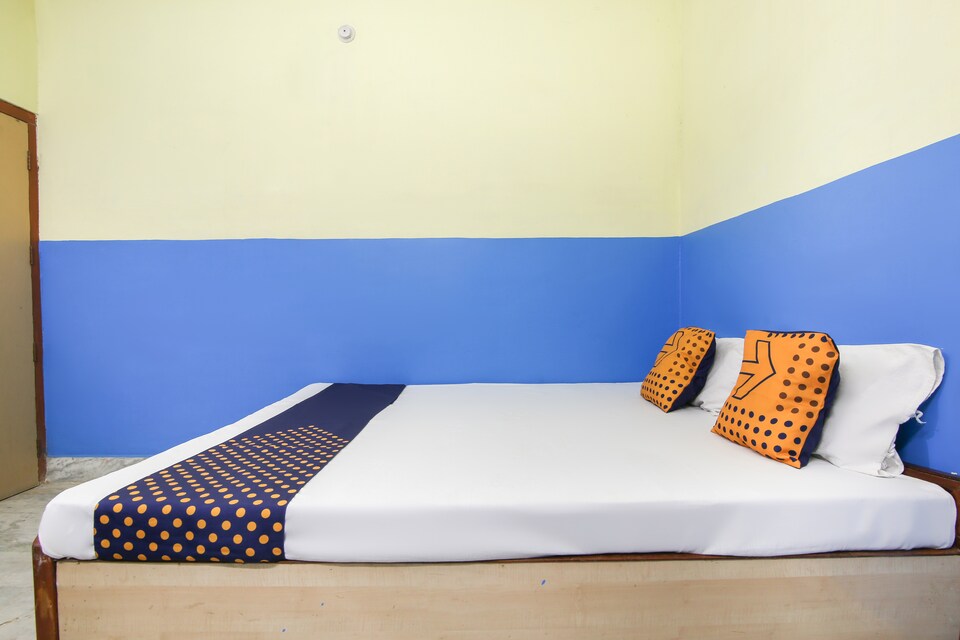 SPOT ON 66380 Hotel Mehrotra, Chapra, Chapra