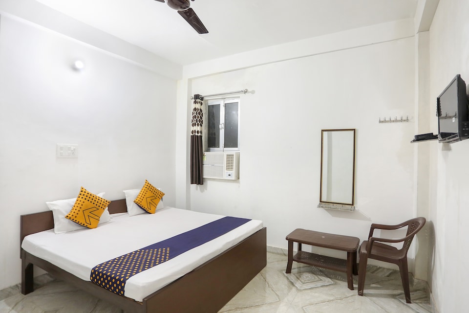 SPOT ON 66382 Shivganga Guest House, Lanka, Varanasi