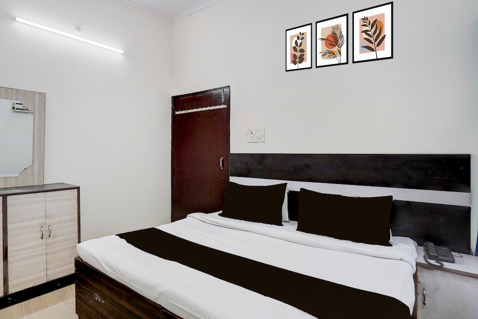 Hotel O City Centre Rudrapur Formerly Yuvraj Guest House, Rudrapur, Rudrapur