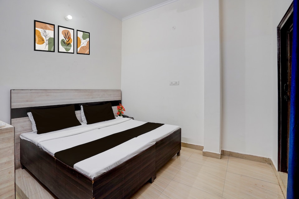Hotel O City Centre Rudrapur Formerly Yuvraj Guest House, Rudrapur, Rudrapur