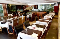 OYO G K International