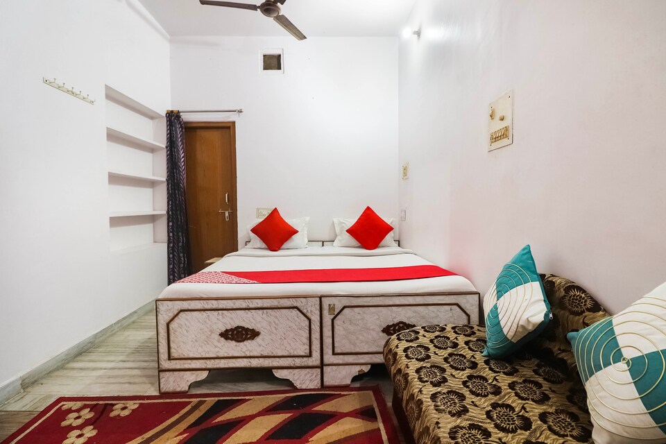 OYO 66395 Kesher Guest House, Assi Ghat Varanasi, Varanasi