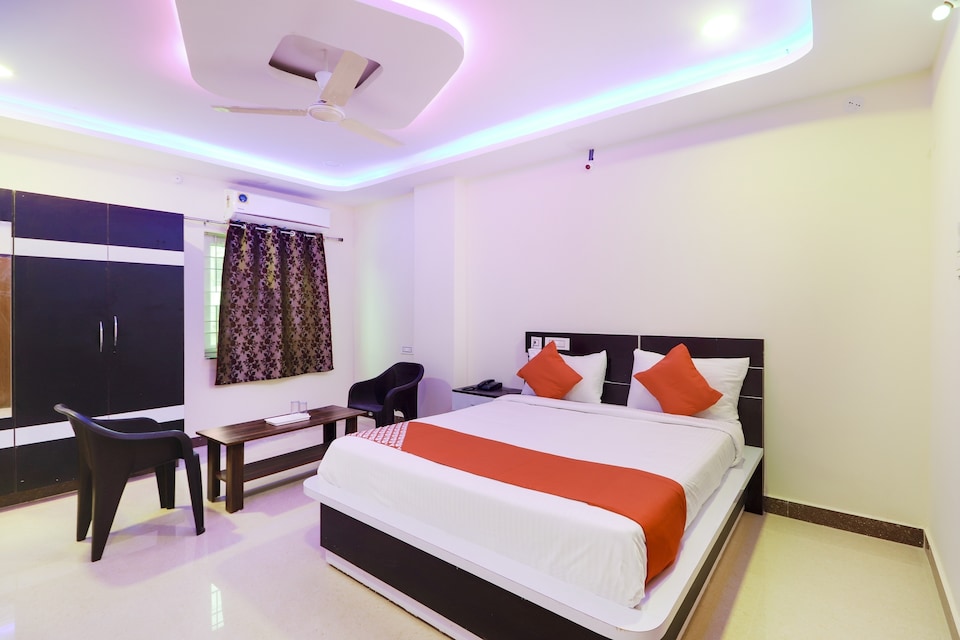 OYO 66397 Sharan's Inn, Kompally - Jeedimetla, Hyderabad