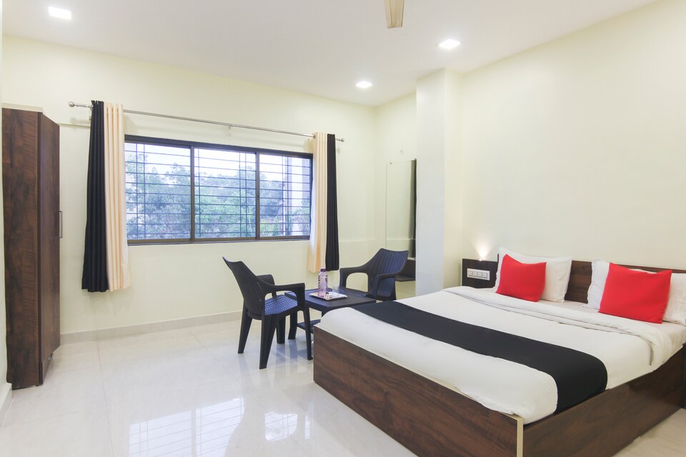 Capital O 66404 The Living Space, Lonavala, Lonavala