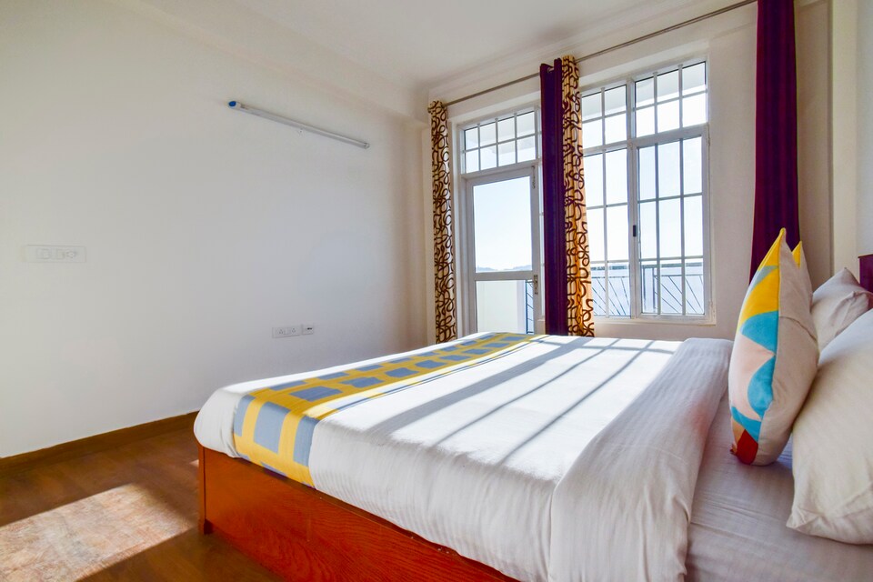 OYO Home 66418 Elegant 2bhk Apartment Kamyana, Bharari, Shimla