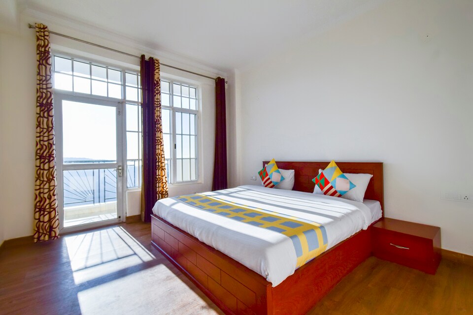 OYO Home 66418 Elegant 2bhk Apartment Kamyana, Bharari, Shimla