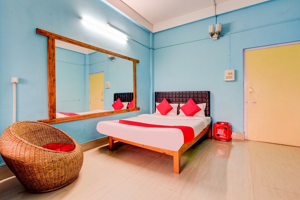 Capital O 66420 Royal Arunachalee Guest House, ISBT Guwahati, Guwahati