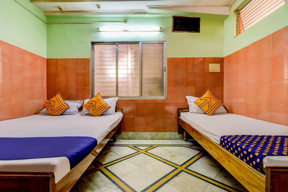 SPOT ON 66425 Hotel Breezeland, Ganeshguri Guwahati, Guwahati