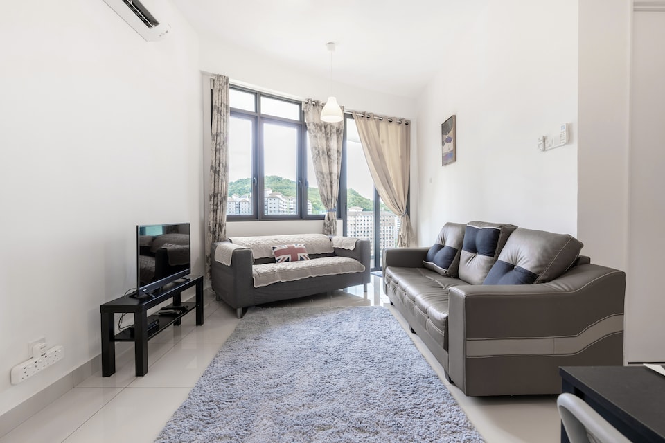 OYO Home 89667 Amazing 2br Arte S, Gelugor, Jelutong