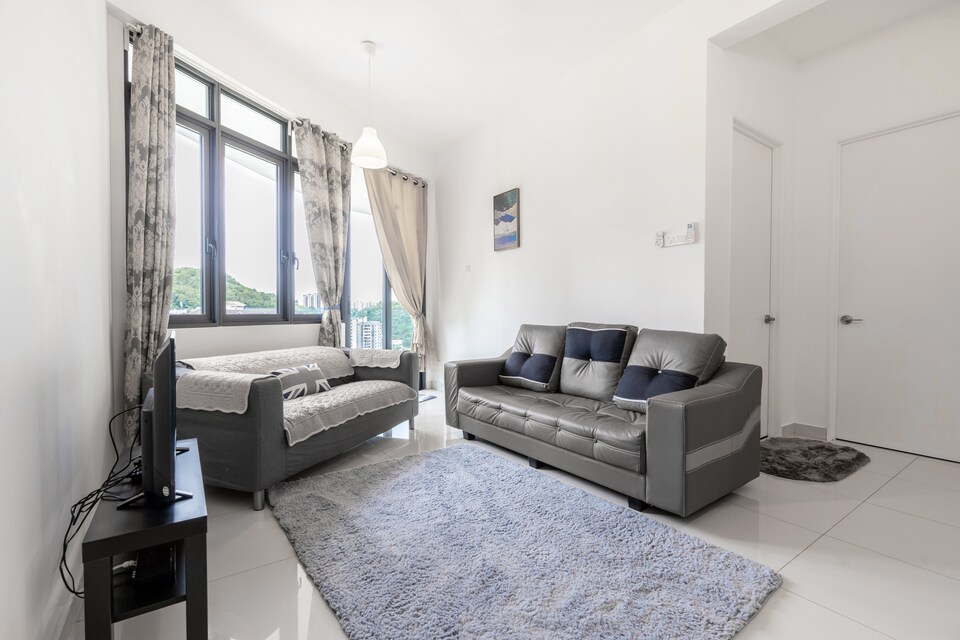 OYO Home 89667 Amazing 2br Arte S, Gelugor, Jelutong