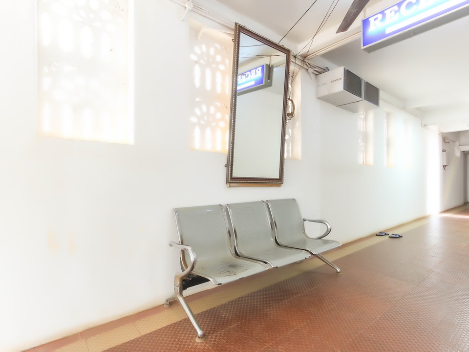 Hotel O Muthu Ganesh Mahal, Karaikudi, Karaikudi