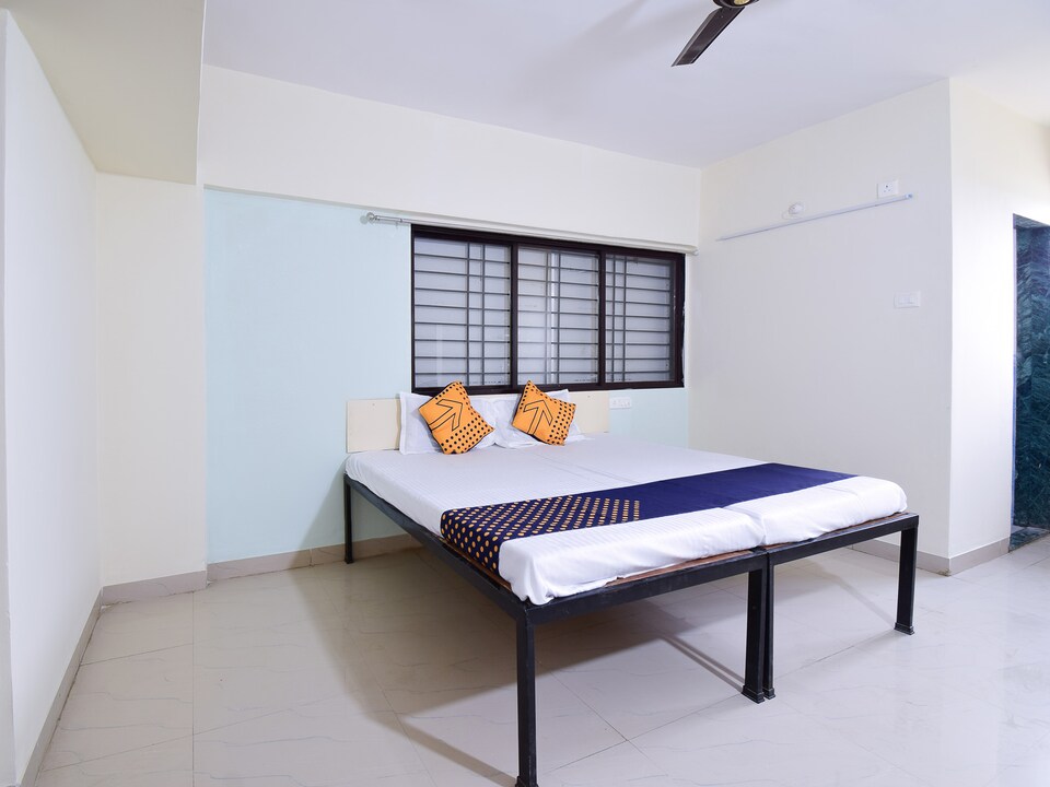 SPOT ON 66491 Hotel Om Lodge , Junnar, Pune