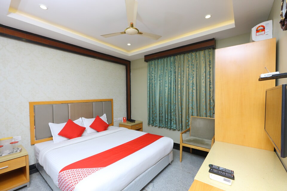 Collection O 5446 Hotel Maharajay, Anna Nagar Chennai, Chennai